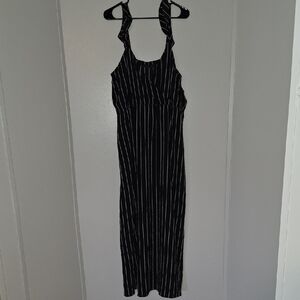 ❤️ 3 FOR $20 DRESS SALE ❤️ Haute Monde Black and White Striped Dress